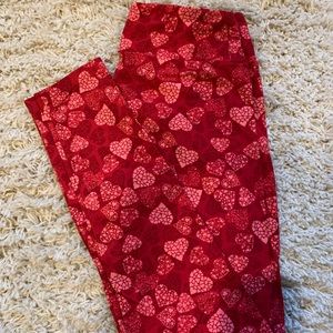 Lula Roe Valentines Day leggings